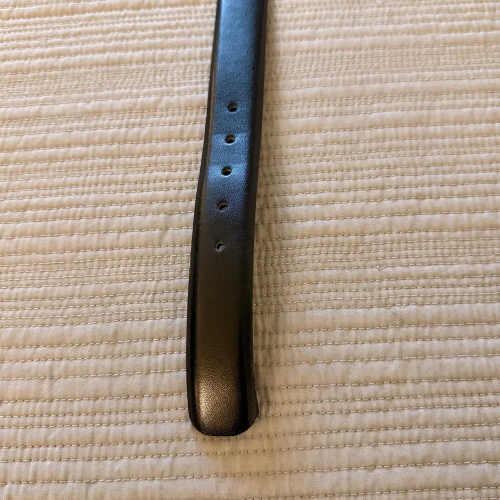 Century Canada Mens Black Leather Belt Gold Buckle Made in Canada Size 36